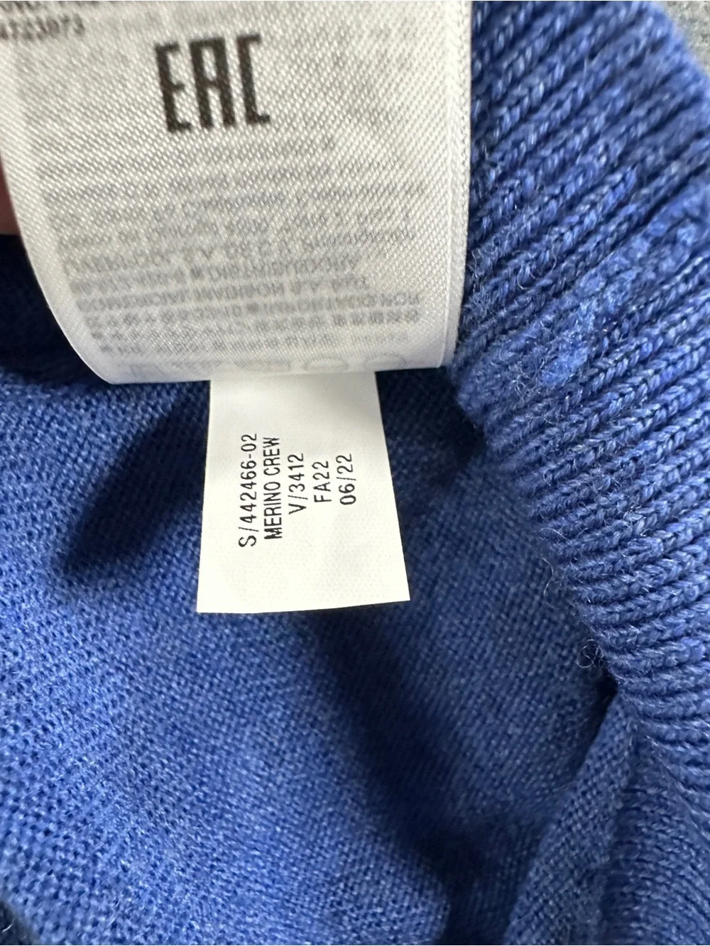 Banana Republic Italian Merino Wool pull over Sweater – Blue Men’s Size L Large